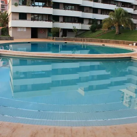 Casa Del Mar